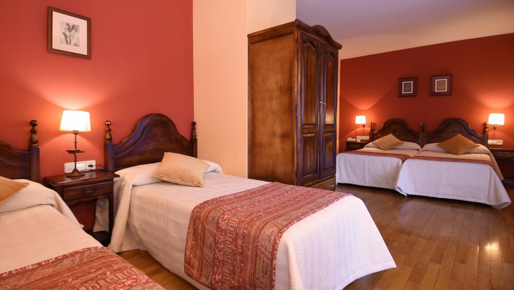 Eth Pomer Hotel Vielha